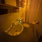 Bright & Spacious Room In Shared Flat In Friedrichshain * 베를린