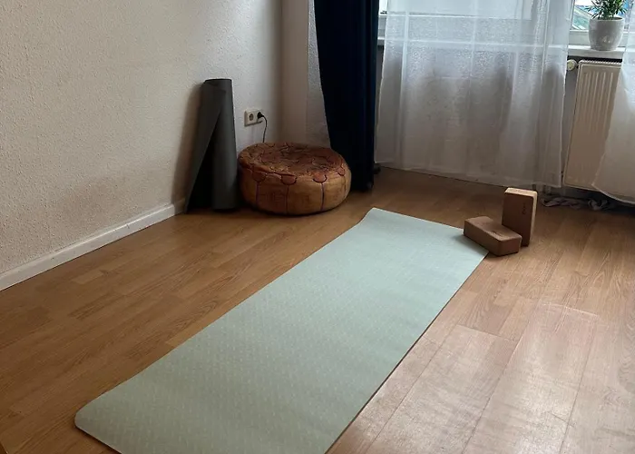 Bright & Spacious In Vibrant Friedrichshain 홈스테이 *