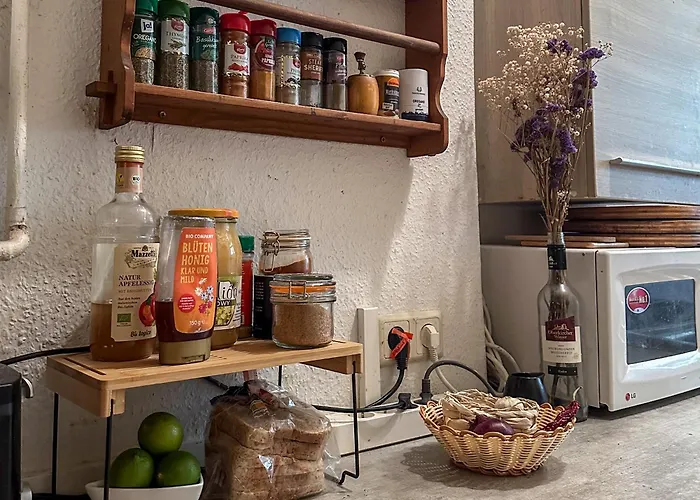 Bright & Spacious In Vibrant Friedrichshain