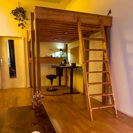 ホームステイ Bright & Spacious In Shared Flat In Friedrichshain ベルリン
